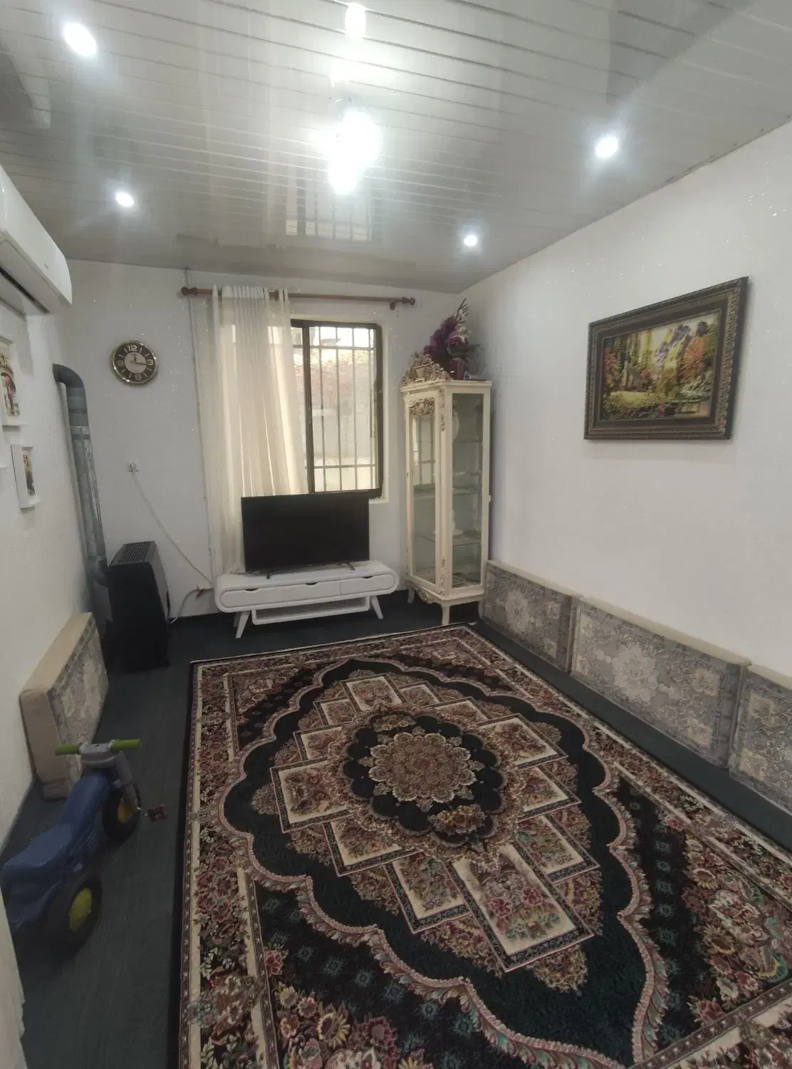 خانه ویلایی100متر زمین60متر بنا در انتهای12متری