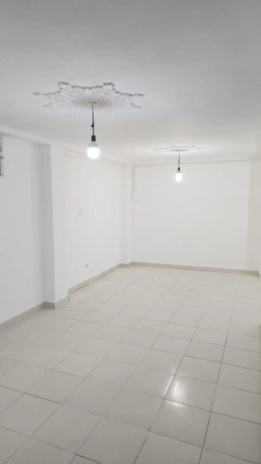 آپارتمان ۷۲ متری مرکز شهر ، آماده سکونت
