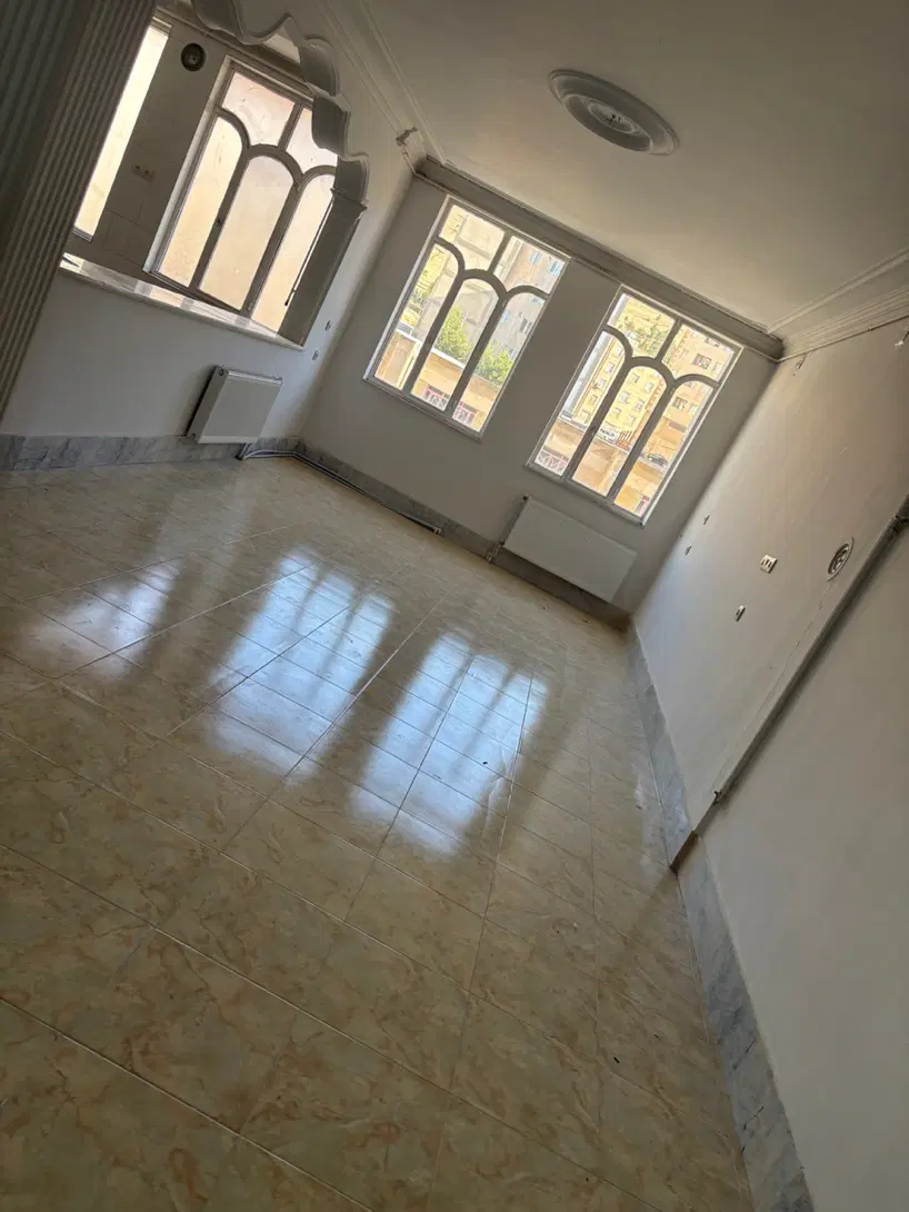 مسکونی ۳خوابه تک واحدی