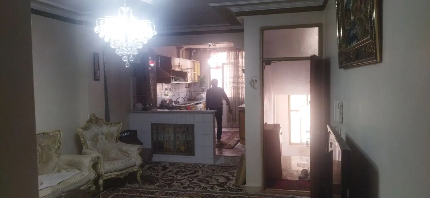 فروش دو واحد در یک آپارتمان