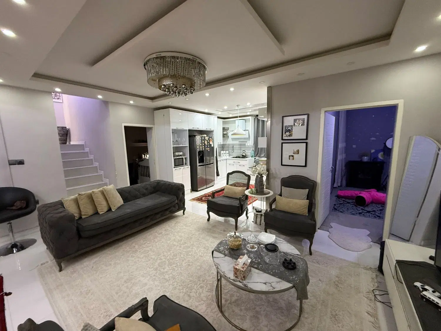 ۷۵ متری عاشوری