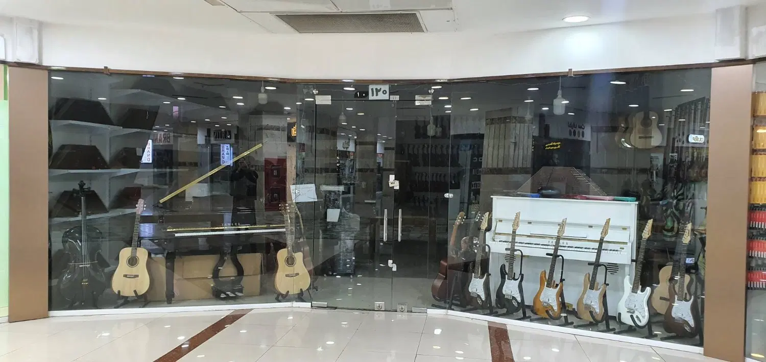 فروش تجاری در پارامونت شیراز