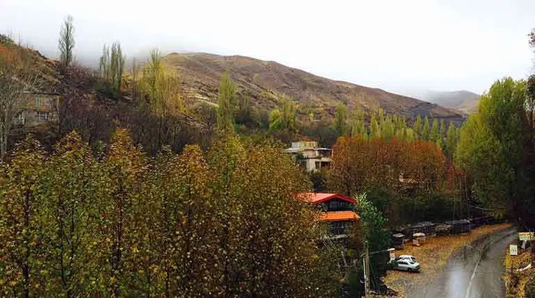 زمین 720 متری واقع در کوهساران