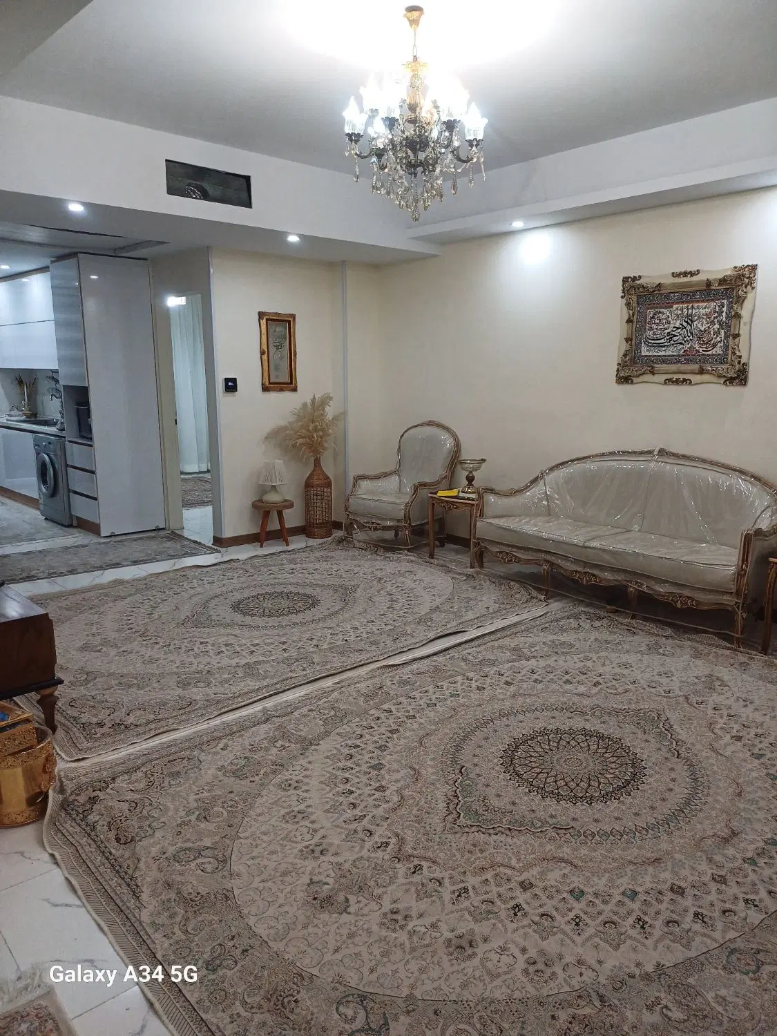 ۷۷ متری نوساز