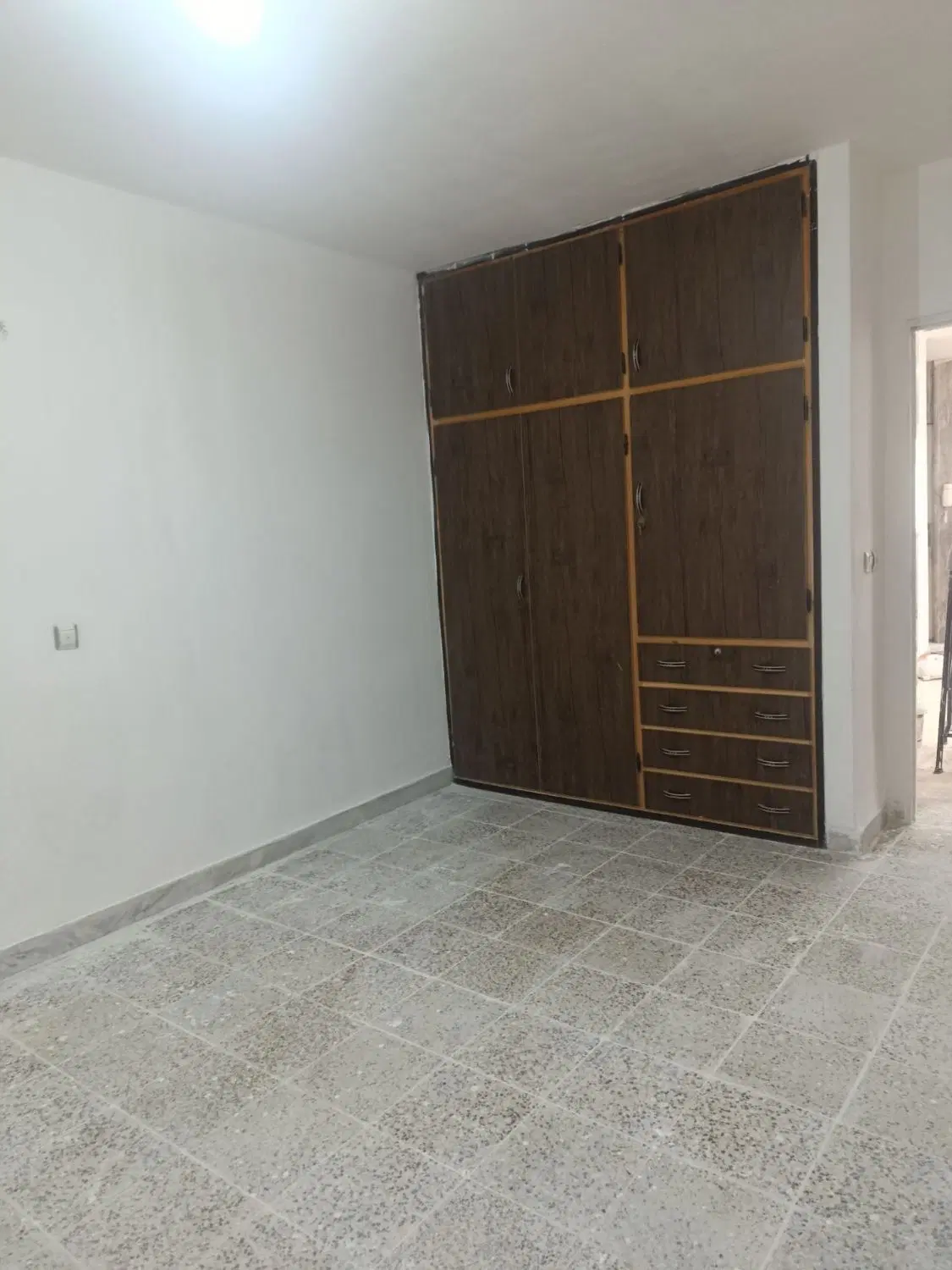 آپارتمان ۱۰۰متری