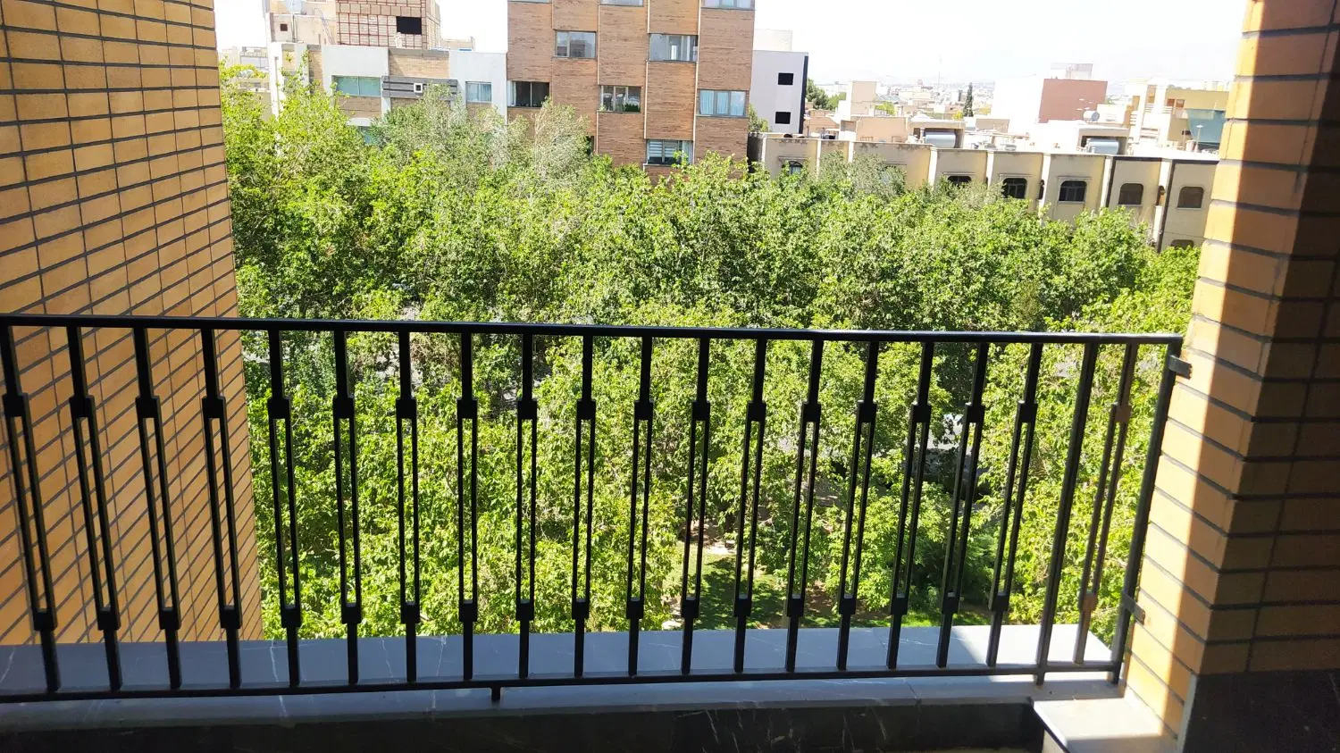 آپارتمان ۱۶۰ متری لاکچری شهرک فاضل