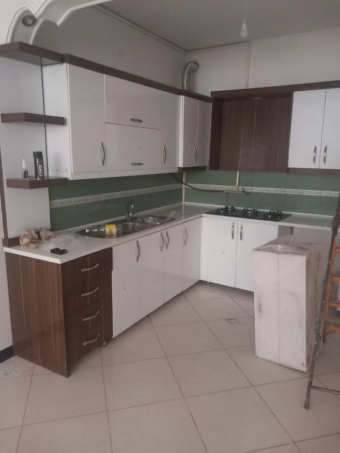 68مترنهضت همکف شیک کم واحد