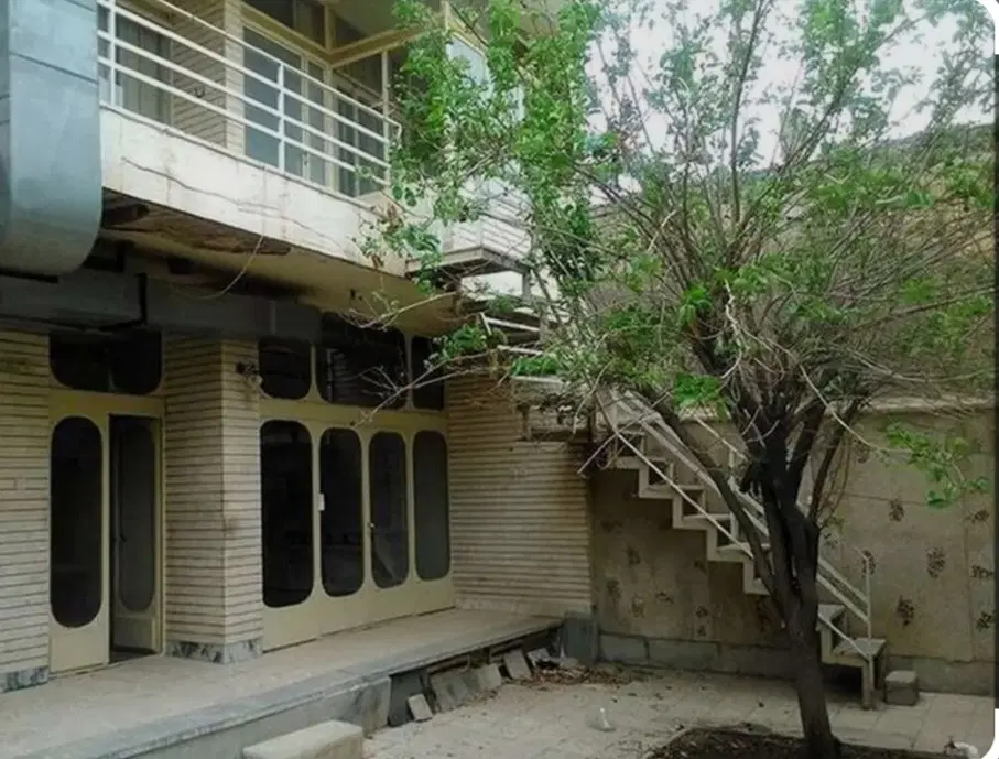 فروش ۵۰۰ متر ملک کلنگی سند اداری تجاری