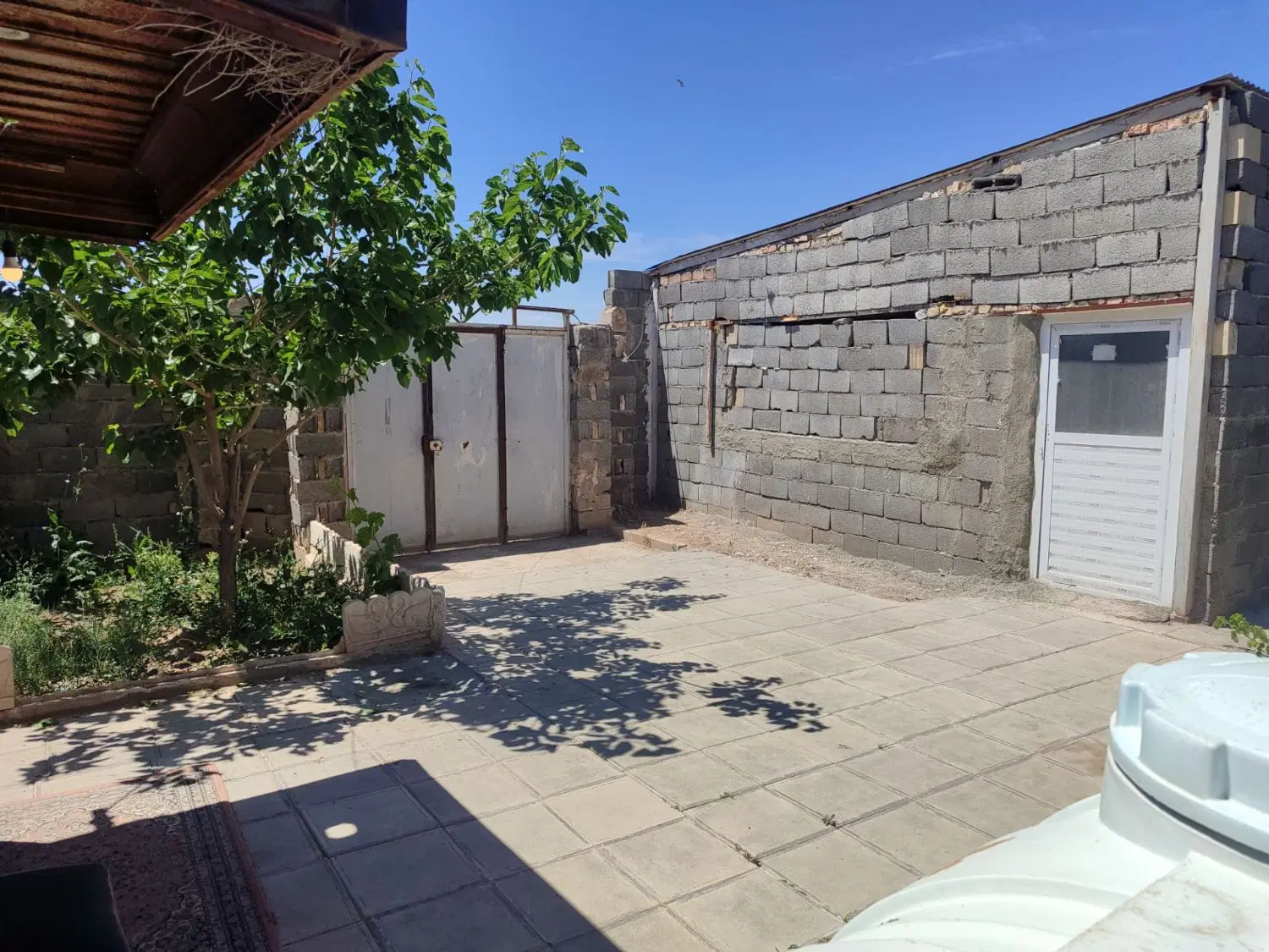 باغچه وسوله کارگاهی۳۰۰متری
