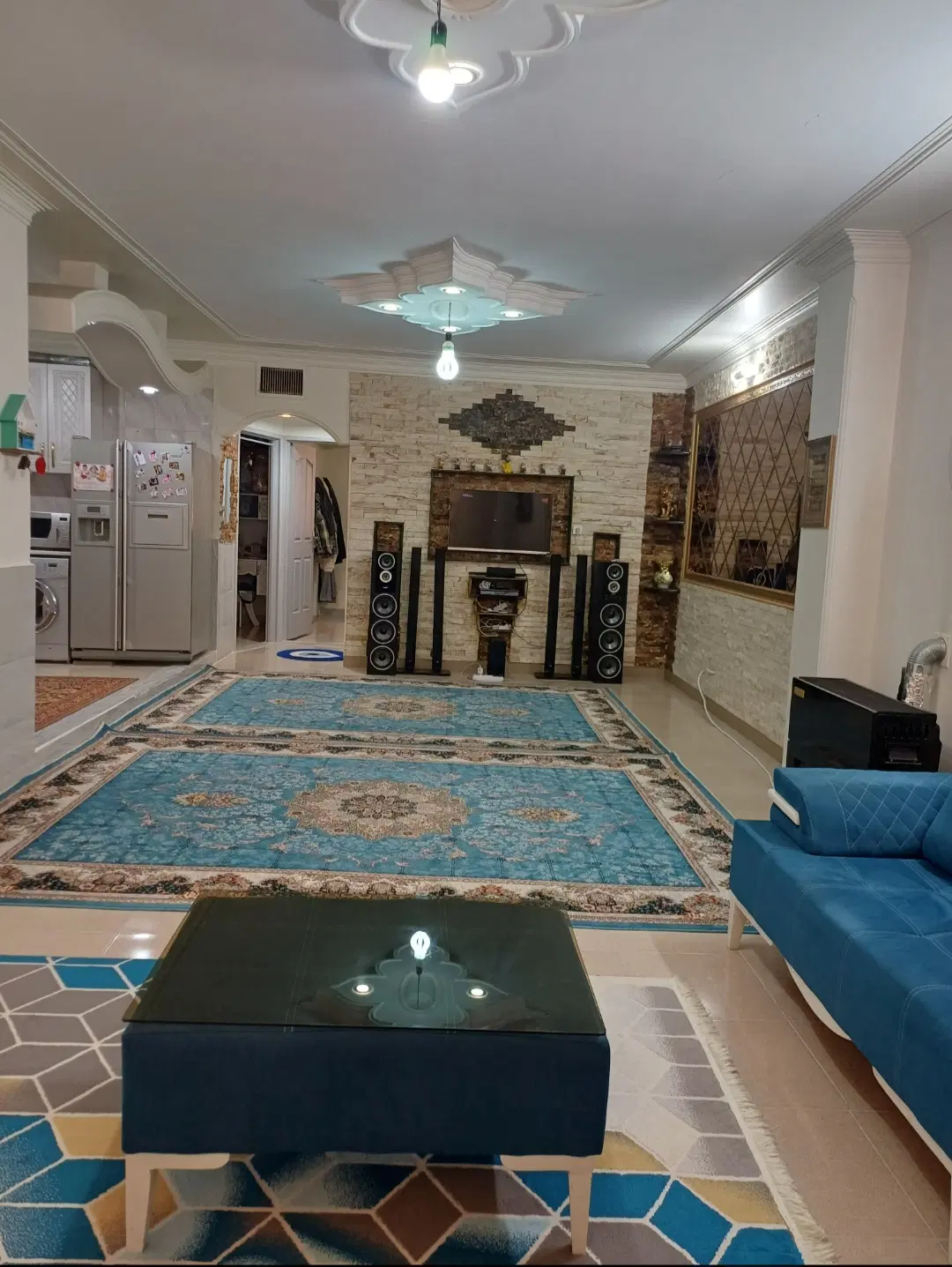 آپارتمان 4 طبقه تک واحدی 87 متر گلستان صالحیه