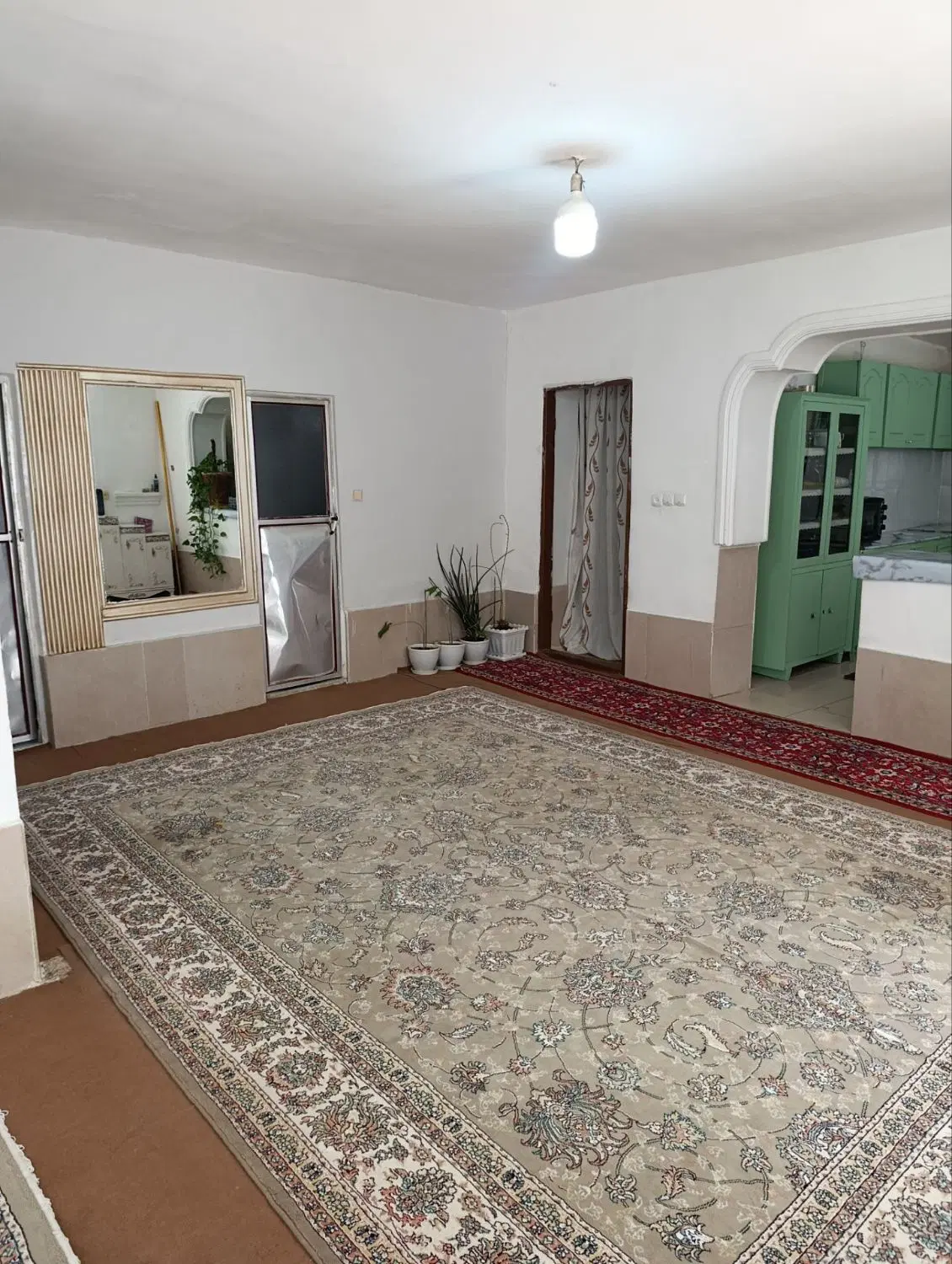 منزل ویلایی  ‌دربست.کلنگی .زمین .منزل اباد