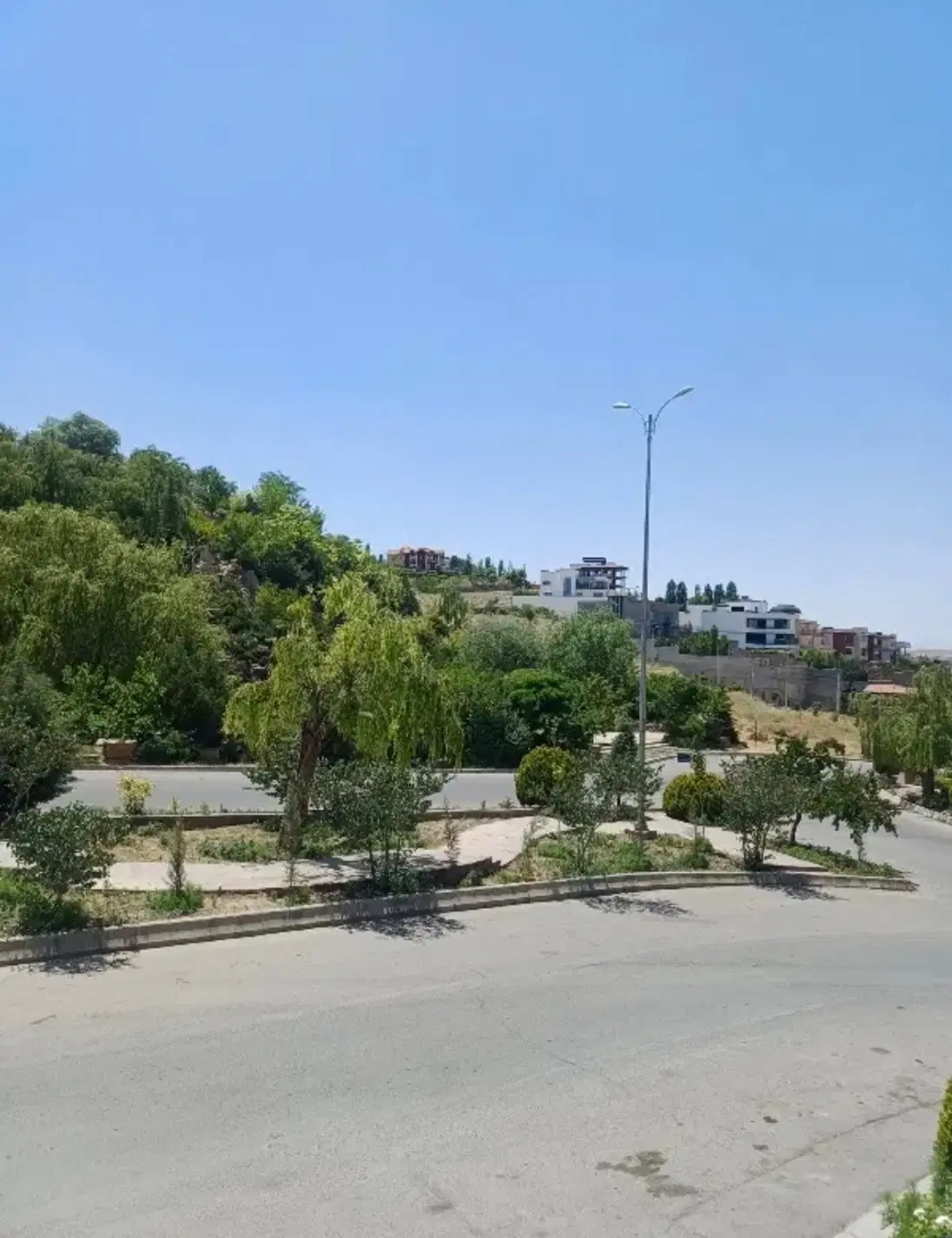 ۶۷۰ متر زمین در ریحانی_هشت بهشت
