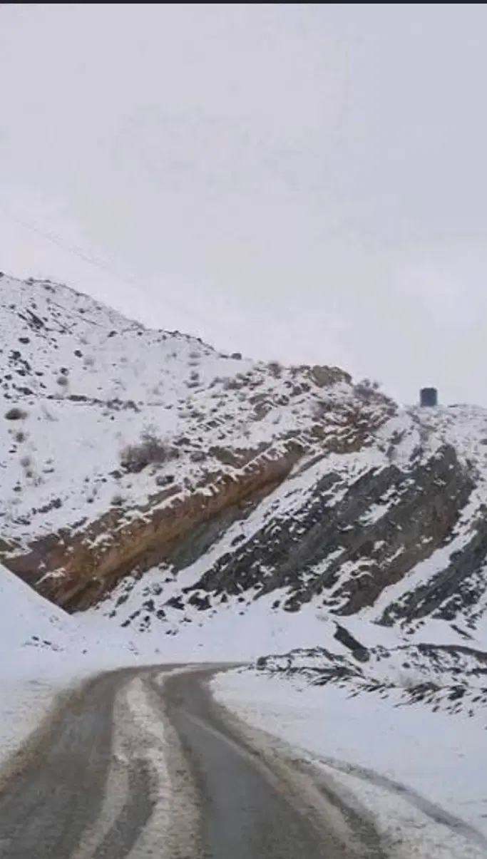 زمین فروشی جاده ی آتشگاه به برغان