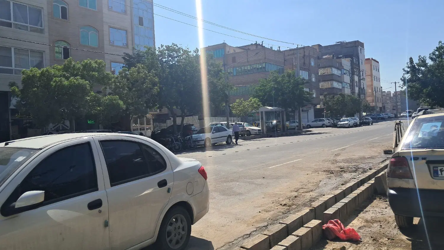 ایثارگران ۸۵ متری طبقه ۲