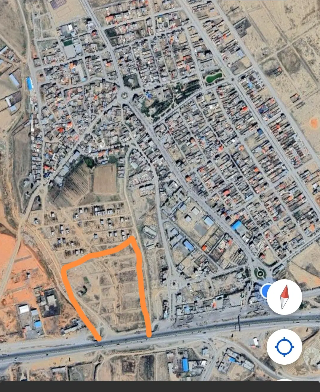 تعدامحدود زمین مسکونی ملک آباد