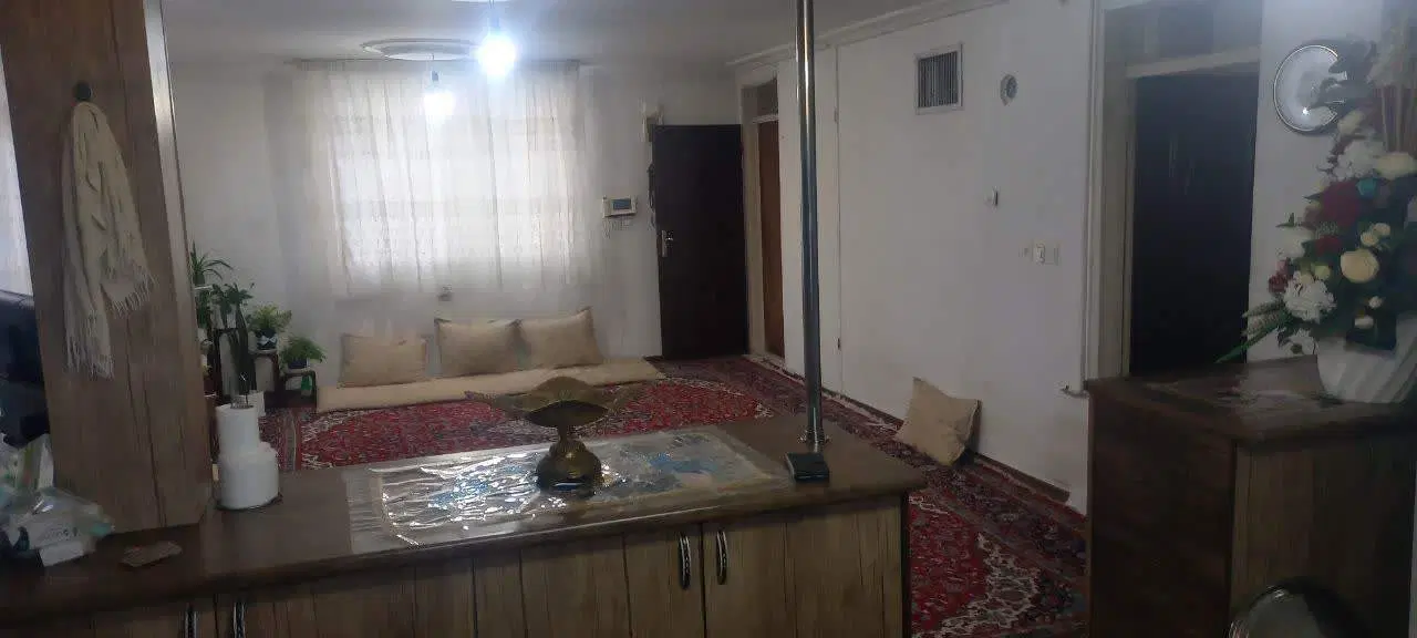 رهن و اجاره آپارتمان ۸۰متری پاستور احمدآباد