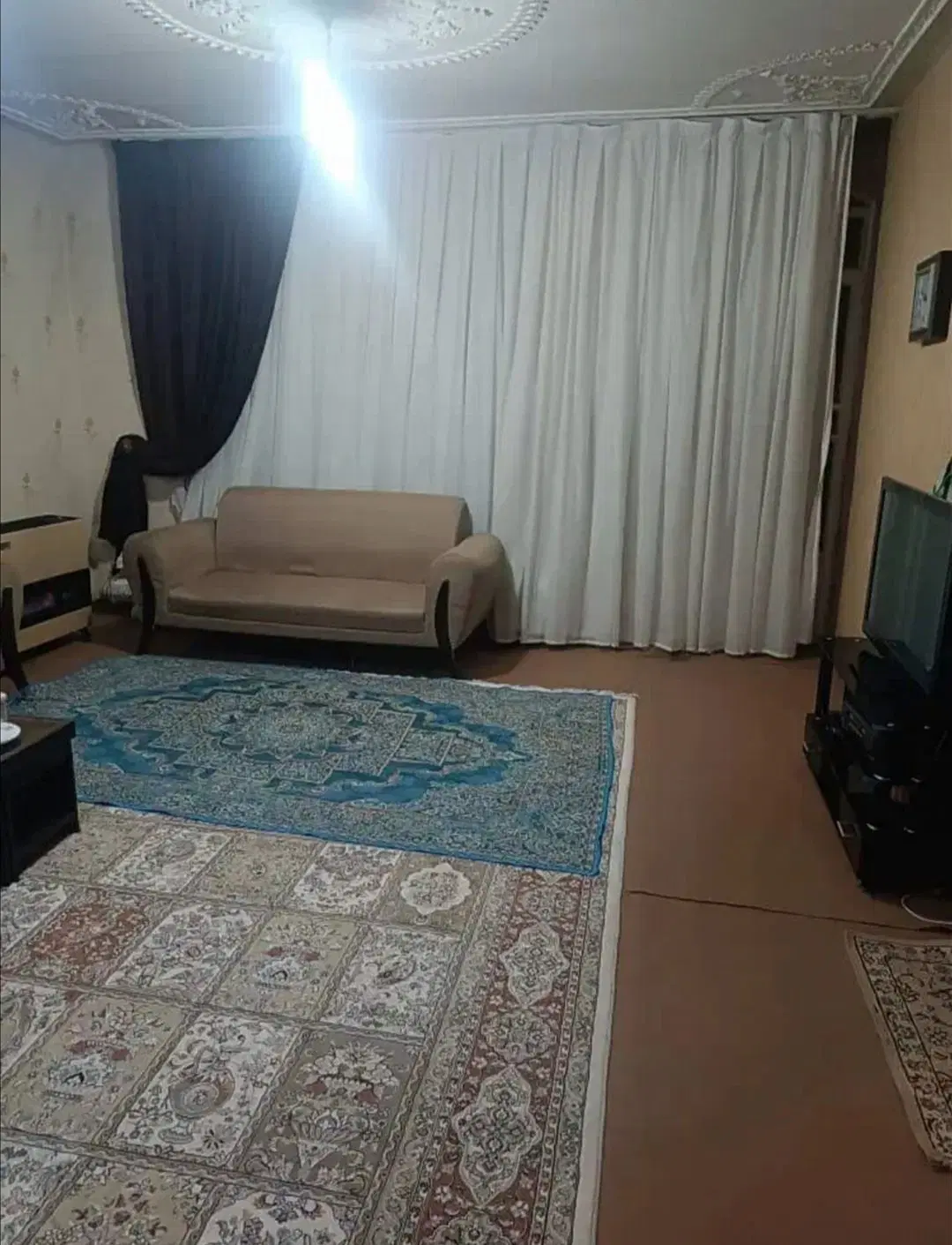 منزل ویلایی ۳ خواب دربست گلچین غربی