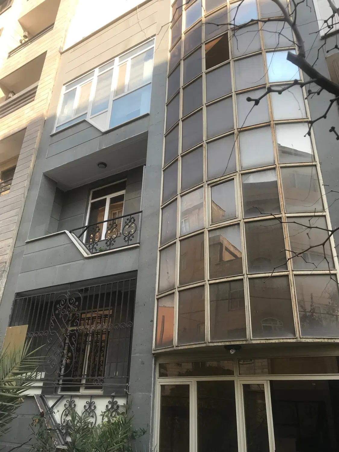 ۶۰ متر یک خوابه پونک سردار جنگل