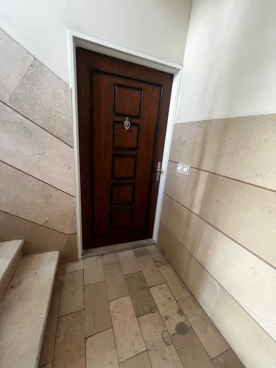 ۵۰ متر کارون بالاتر از بهنود با پارکینگ