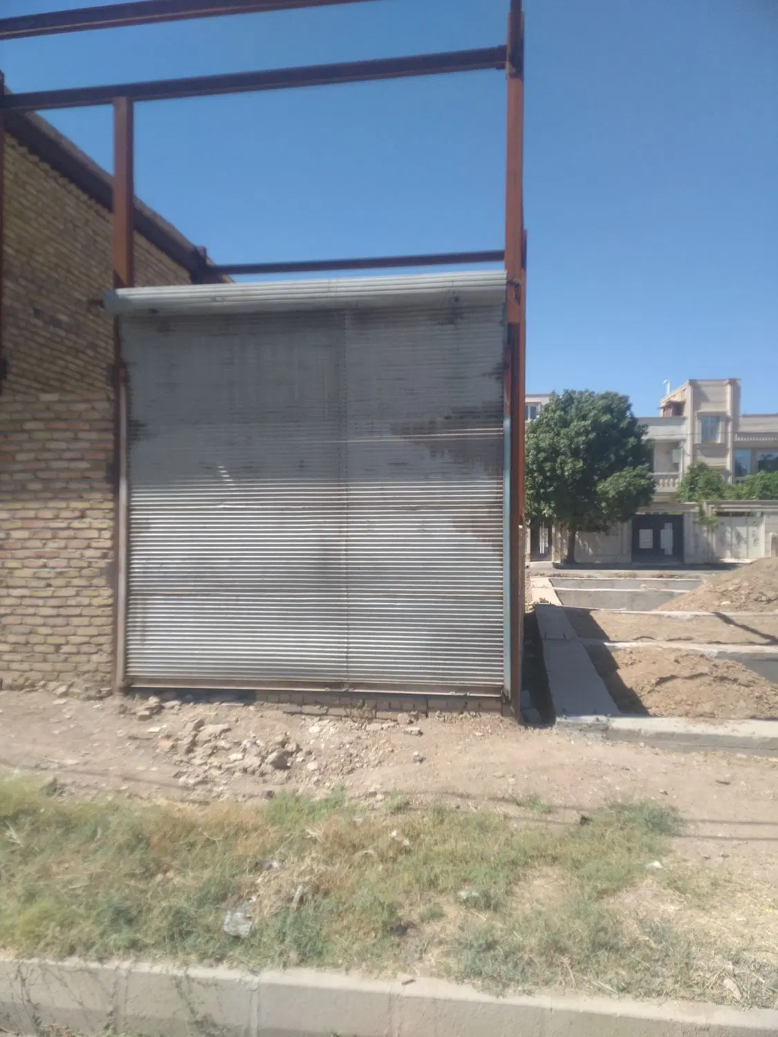 مغازه دارای برق 50 متری اجازه