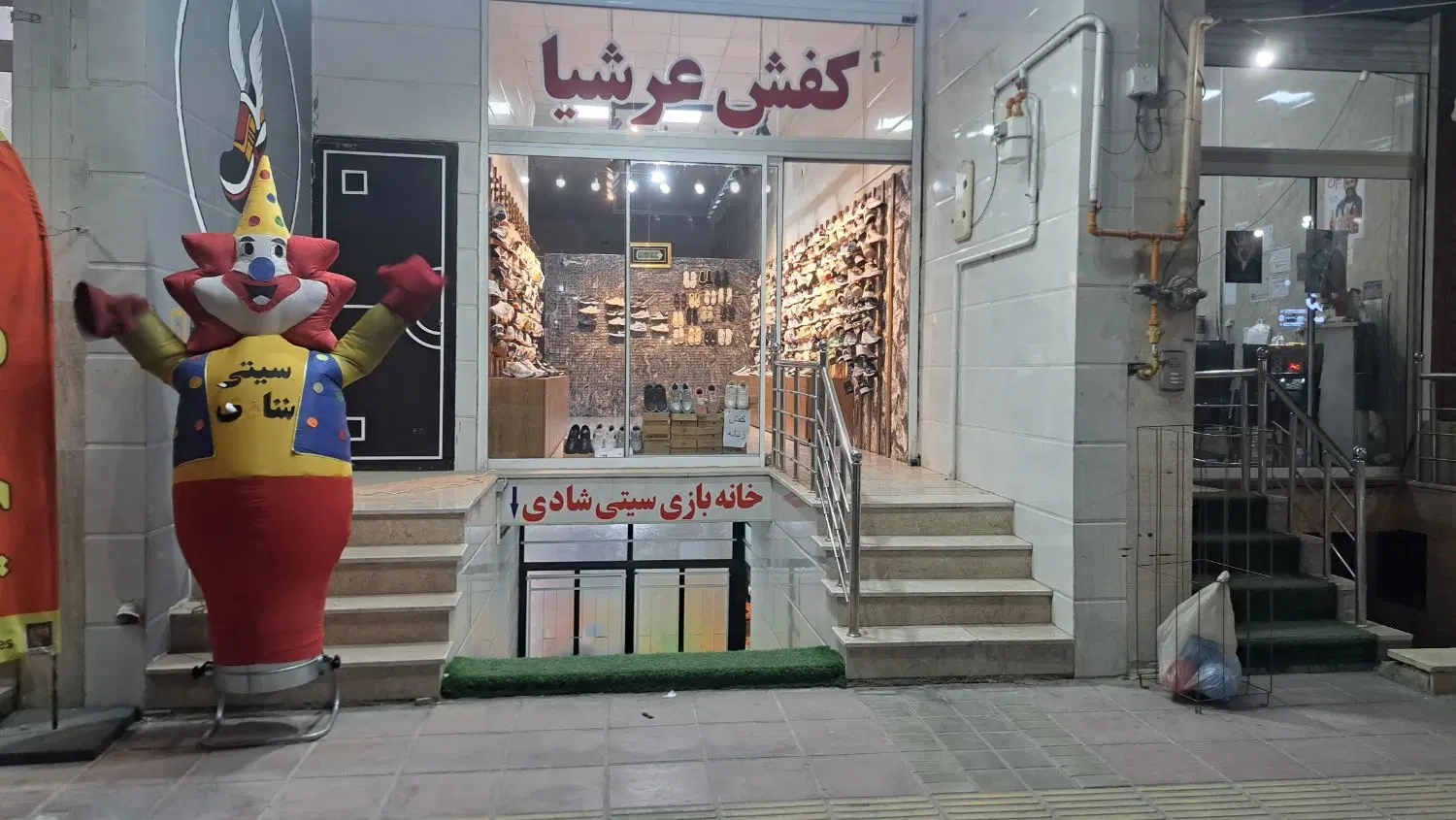 واگذاری یک باب مغازه کفش فروشی