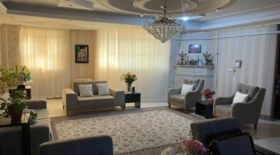 فروش آپارتمان تک واحدی 183متری