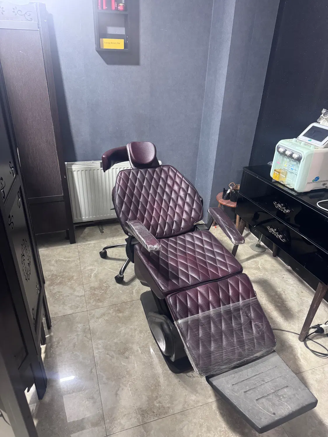 اجاره تخت در کلینیک پوست
