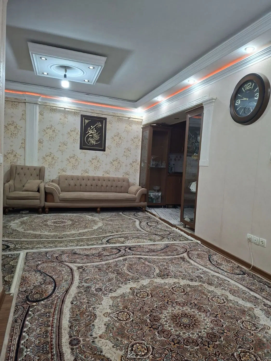 اپارتمان نقلی پونک
