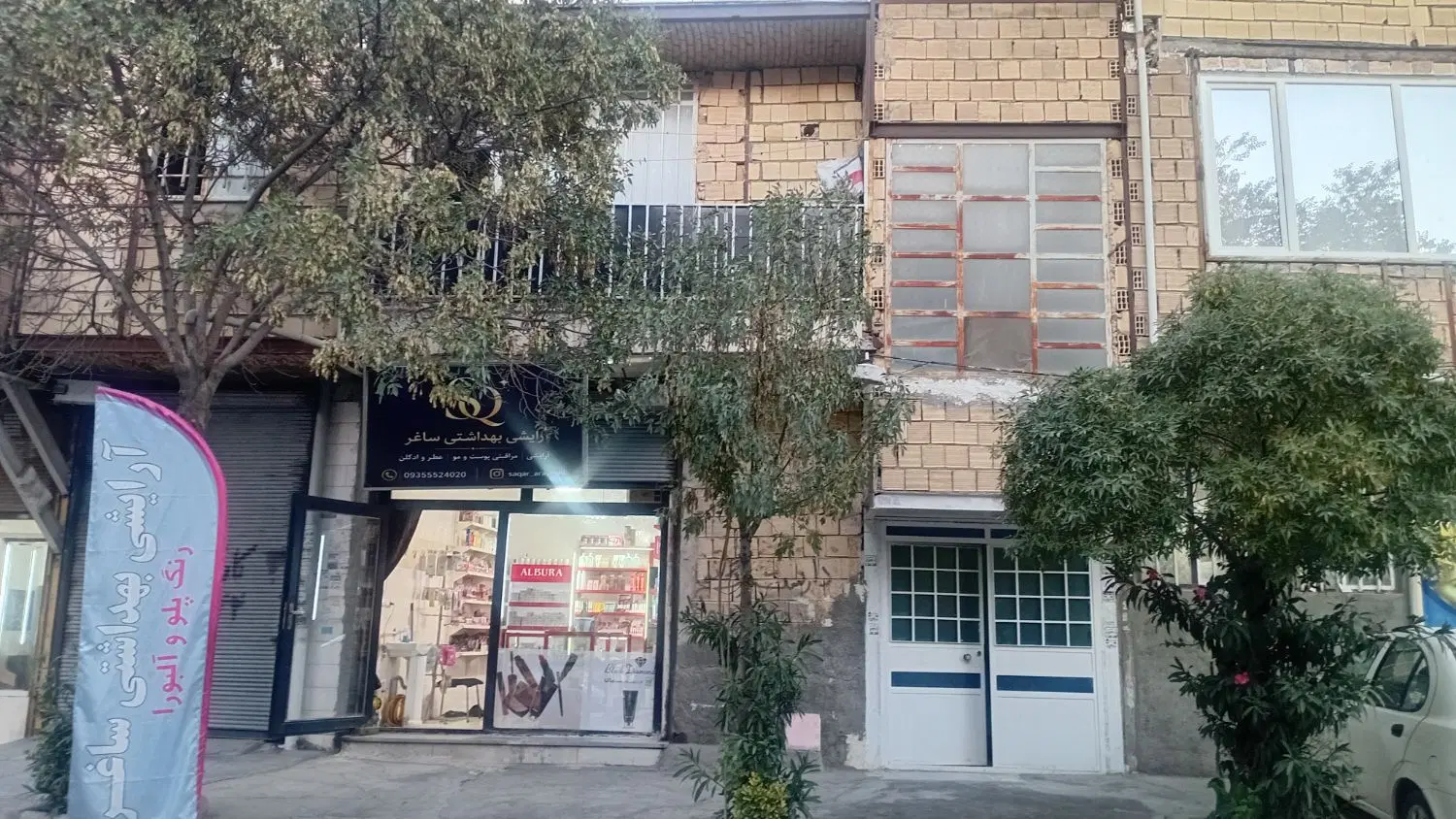 خانه ویلایی دوطبقه بر خیابان رودکی