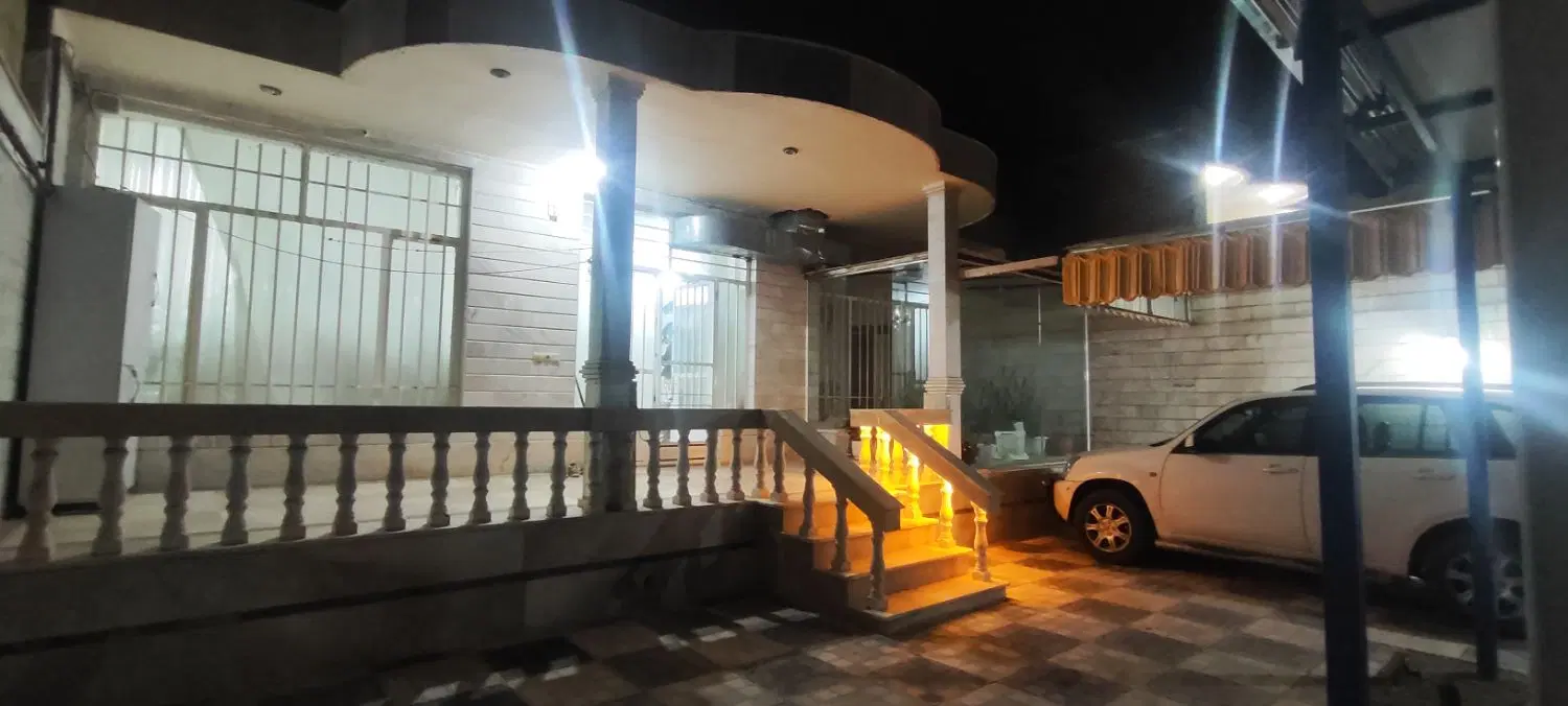 منزل مسکونی ۲۵۰ متری