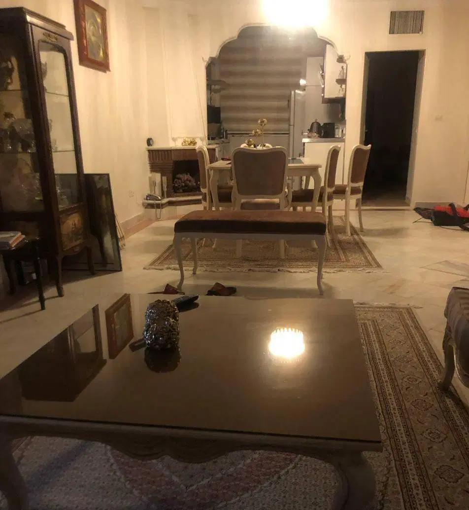 اجاره آپارتمان یه خابه تک واحدی غربی‌ها