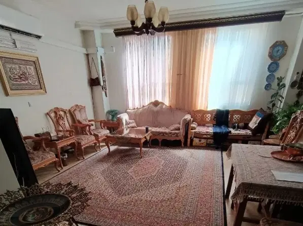 ۹۸متر متری بهترین لوکیشن شاهین ویلا