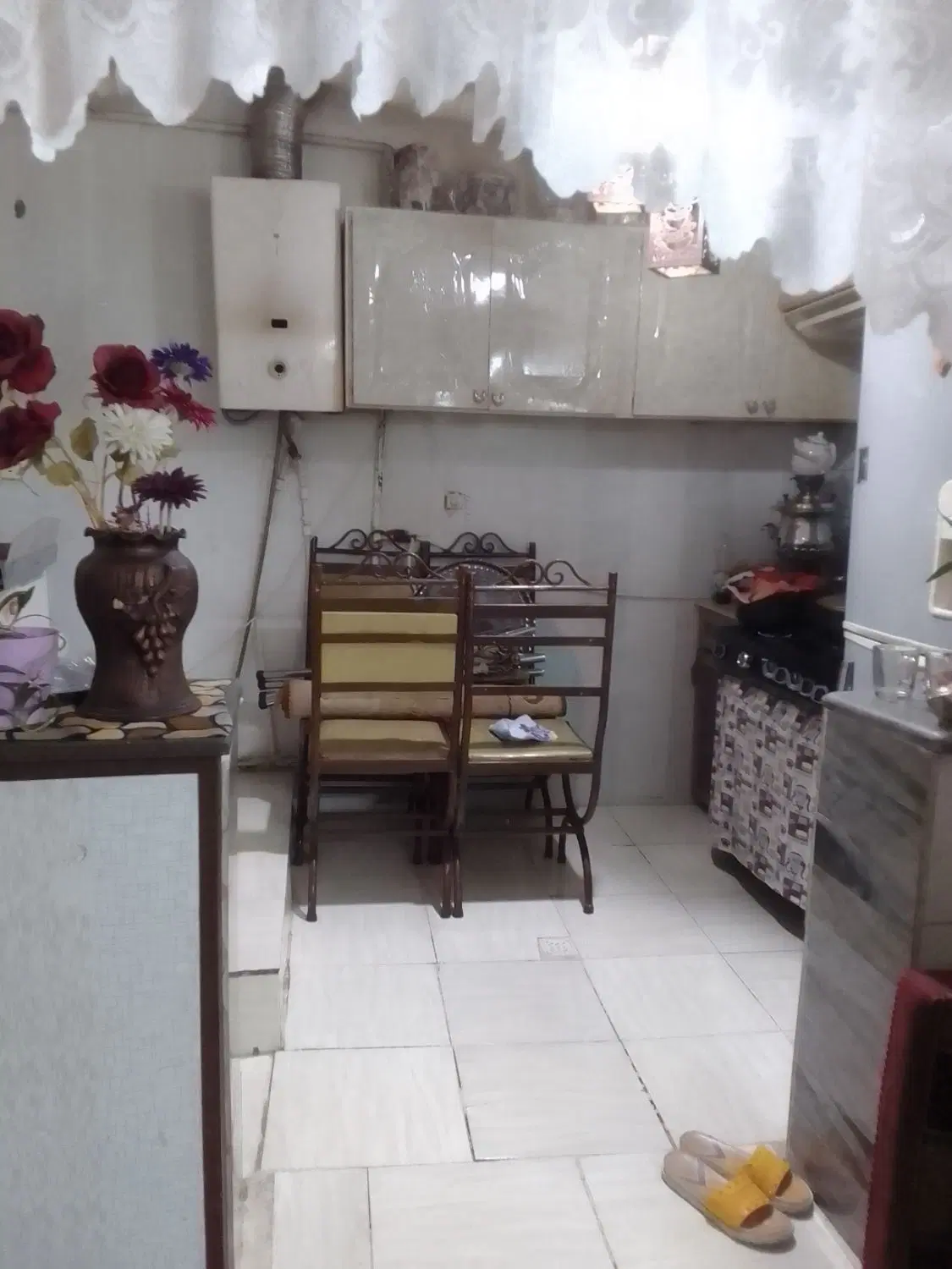 منزل مسکونی به متراژ 50متر  در باغ معروف
