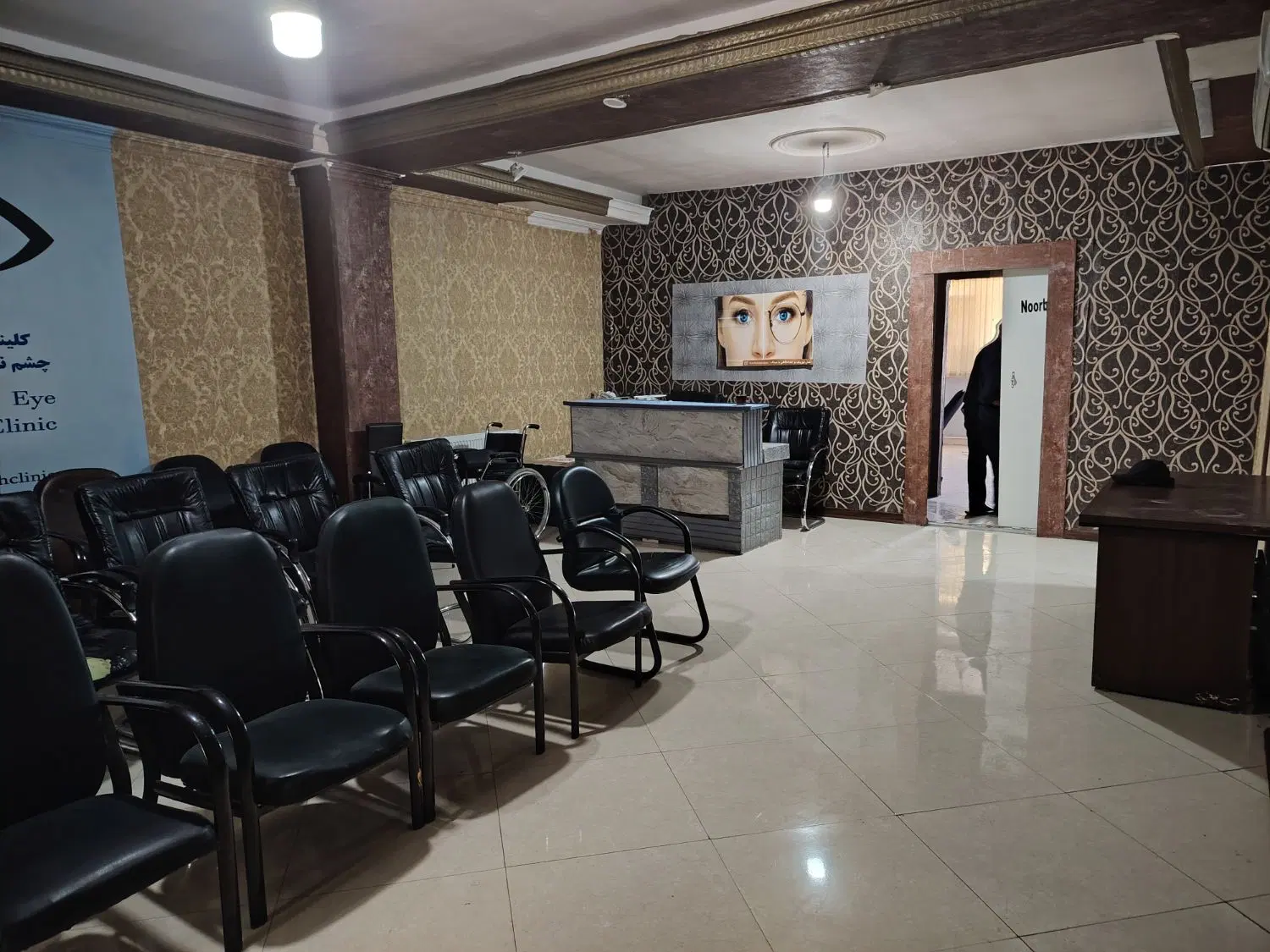 رهن و اجاره واحد ۱۴۰ متری مناسب کلینیک و مطب