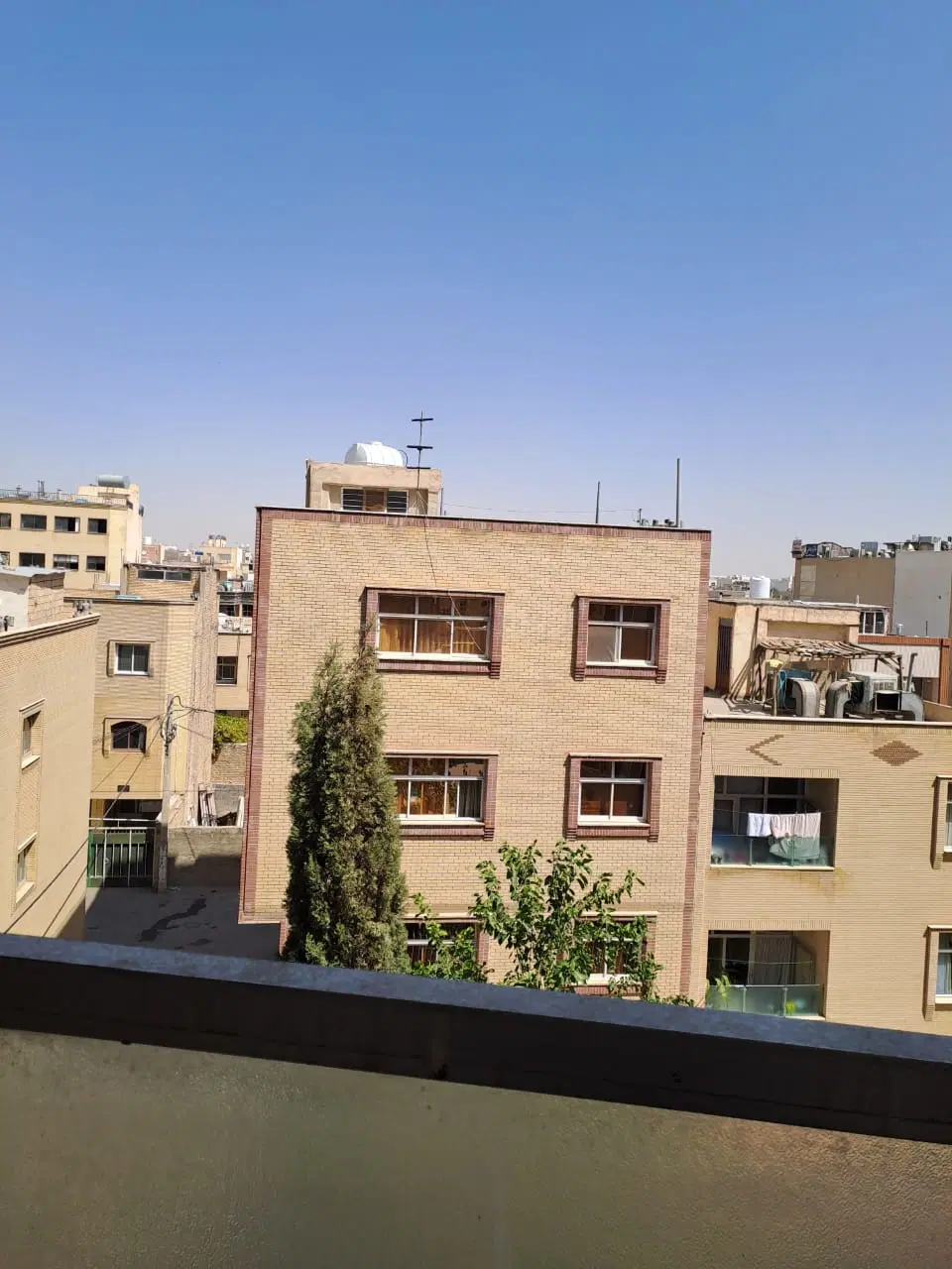 اتوبان خرازی پلاک دوم در چهارطبقه ۱۰۰متر