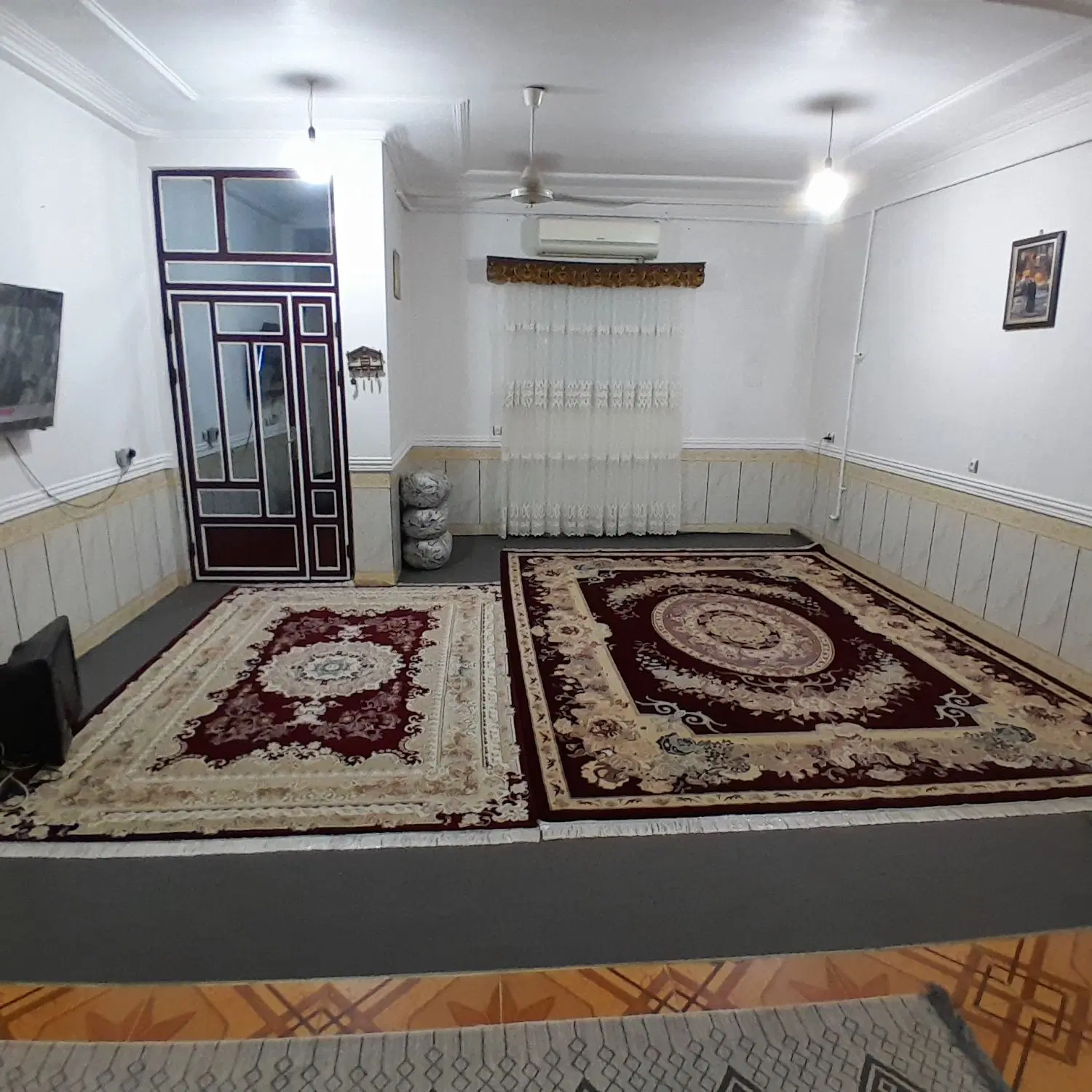 خانه آپارتمانی طبقه همکف