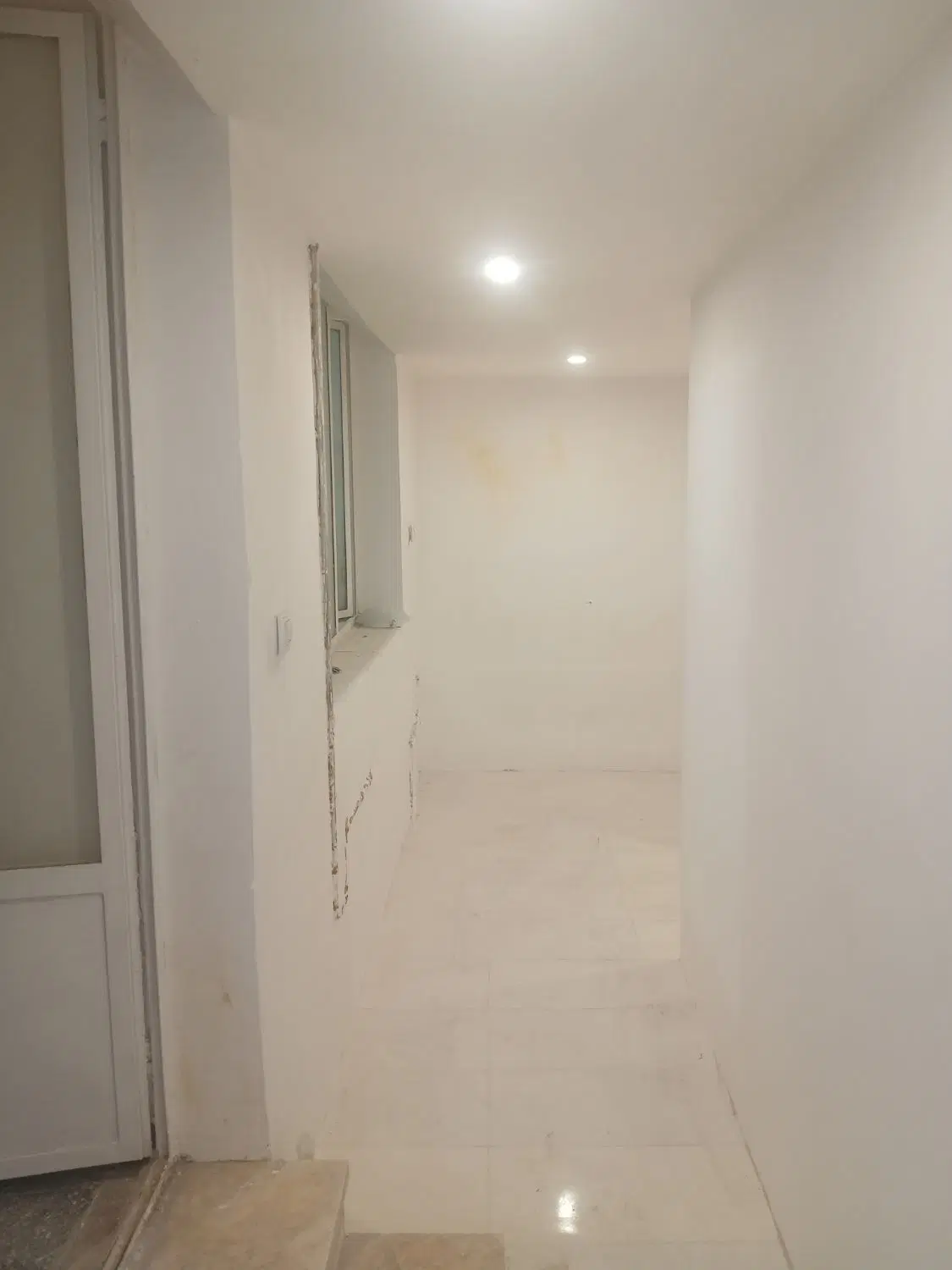 اتاق مستقل ۱۵ متری(اپارتمان. خانه)