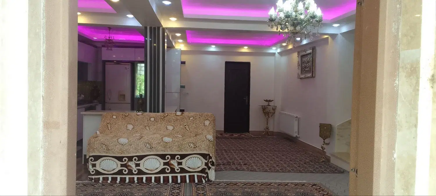 ویلایی بسیار زیبا و شیک دردل کوهپایه های هیرکانی