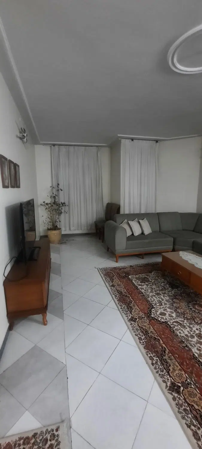 اجاره آپارتمان۱۳۰ متر نازی آباد