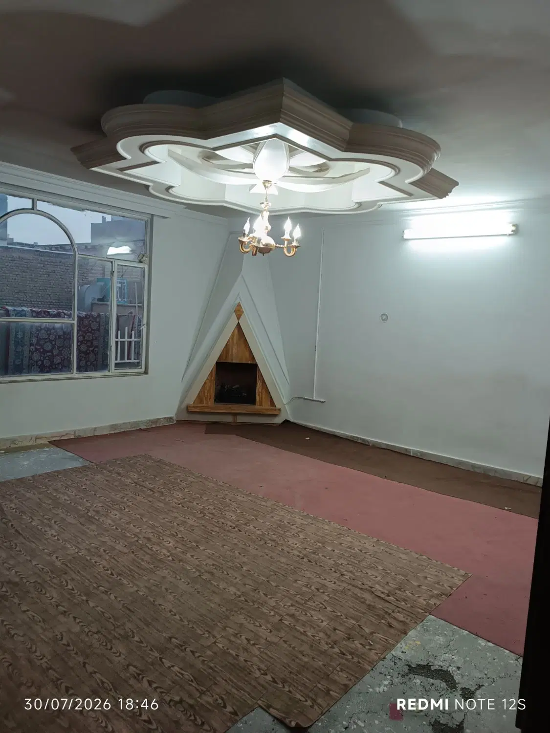 آپارتمان حدود۱۰۰متر.طبقات همکف.اول