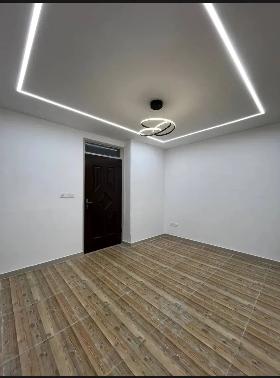 اجاره ۵۵ متر_طبقه اول_پارکینگ اختصاصی