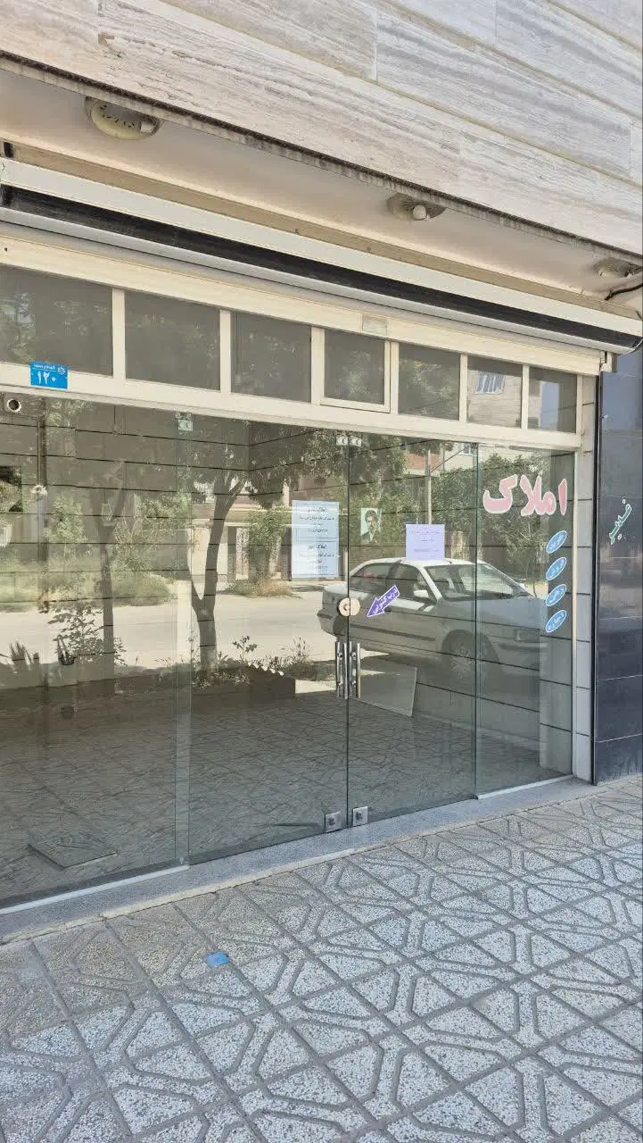 اجاره مغازه تجاری در خ مطهری