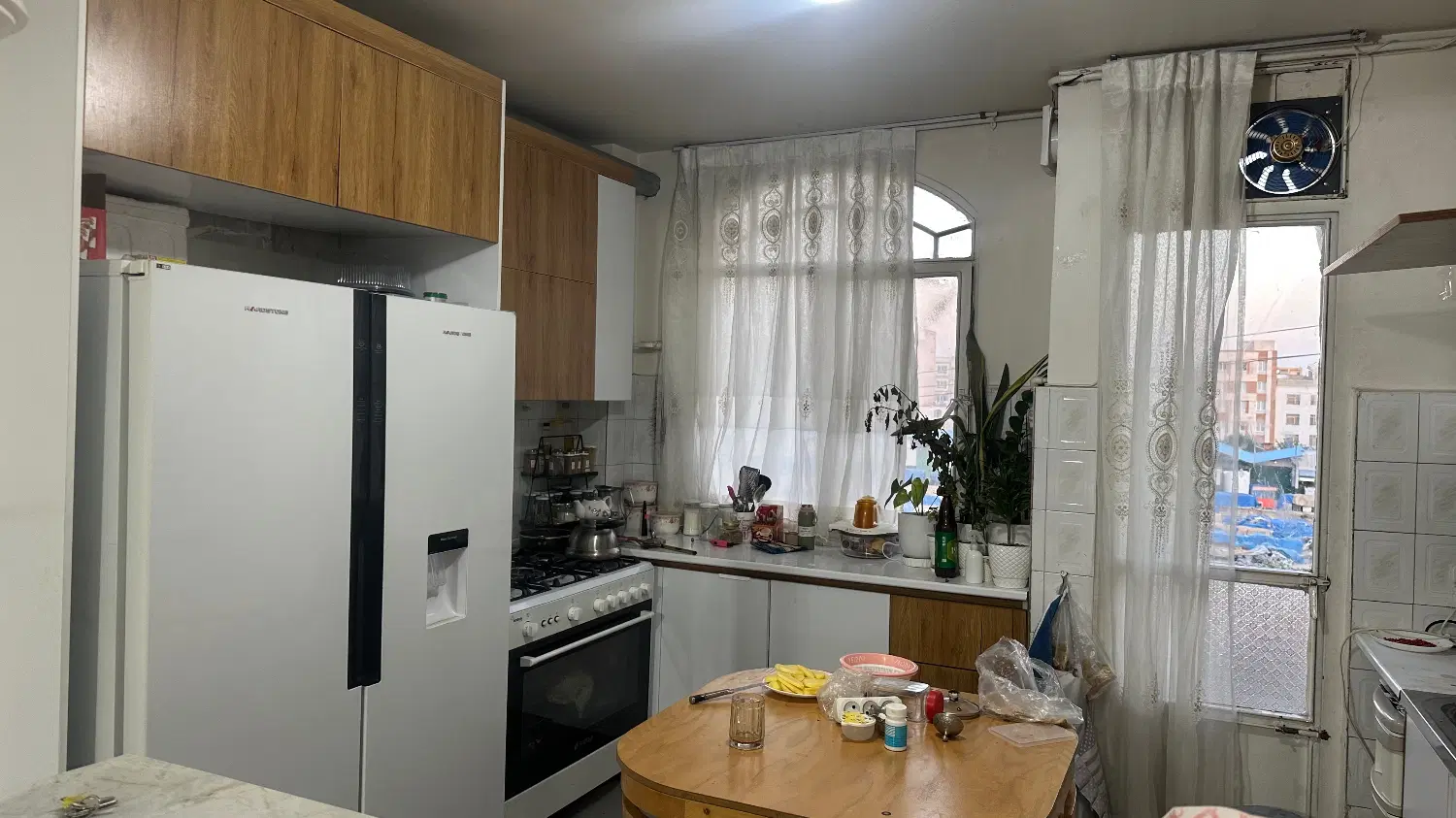 ۷۵ متر با پارکینگ و انباری سندی