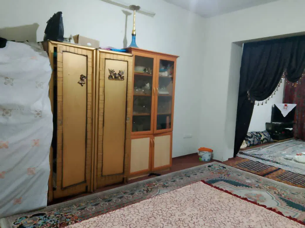 دربستی ۱۲۰ متر حیاط دار نماسنگ بازسازی شده
