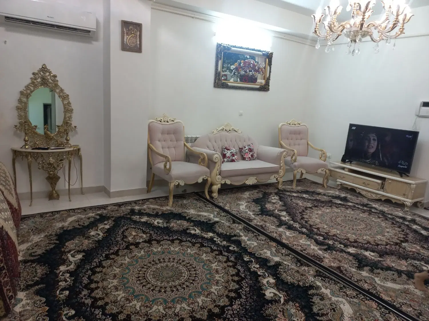 آپارتمان ۸۹ متری لاله های پردیس یک