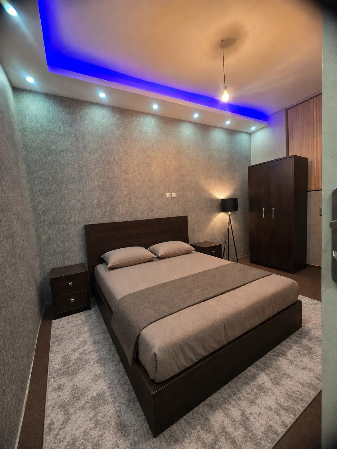 آپارتمان ۷۵متری 2خوابه،طبقه همکف،بازسازی وخوش نقشه