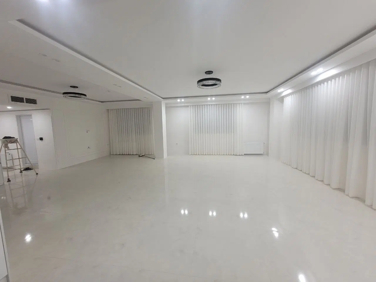 نوبت ۳ وسط کوچه شمالی نوساز
