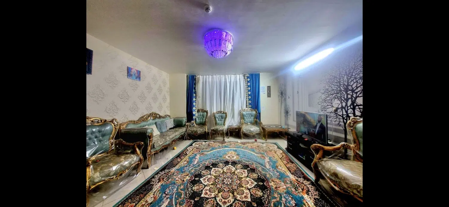 واحد 100 متری خیابان  نارنج دو نبش