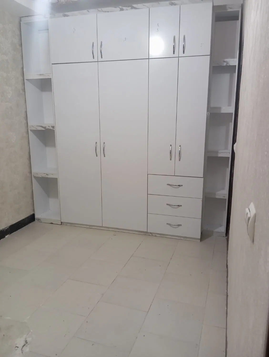 واحد آپارتمان 70متری سند تک برگ فول امکانات