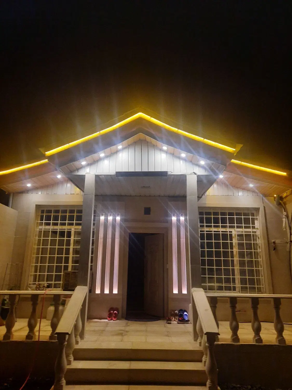منزل ویبایی مسکونی ۲۰۰ متر سند شش دانگ در حصارگل